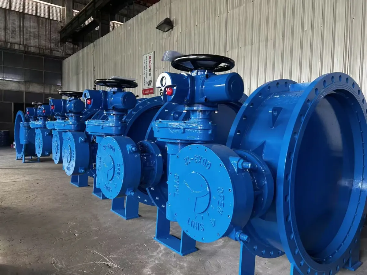 Butterfly valves in the assembly workshop